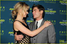 Zac Efron Imogen Poots That Awkward Moment Premiere Photo 3038146 Imogen Poots Zac Efron Pictures Just Jared