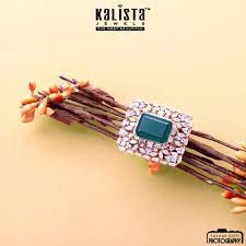 Creative Jewellery Shoot Conceptualised Stylised And Shot For A Leading Jewellery In Surat Ringphotography Jewelle Creative Jewelry Fashion Jewelry Jewelry
