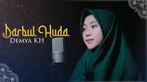 Kumpulan lirik sholawat terbaru, lagu religi islami. Darbul Huda Darbi Free Music Download