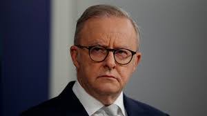 Chris Ketter's Instagram, Twitter & Facebook