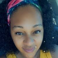 Akina Harris's Instagram, Twitter & Facebook