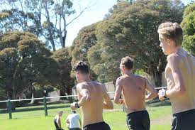 Mcsweyn, the 1500m nationwide document owner, matured on the small island off the shore of tasmania, populace 1300, as well as his huge occasions can quit the community like the melbourne mug does the country. Stewart Mcsweyn On Track To Success Runner S Tribe
