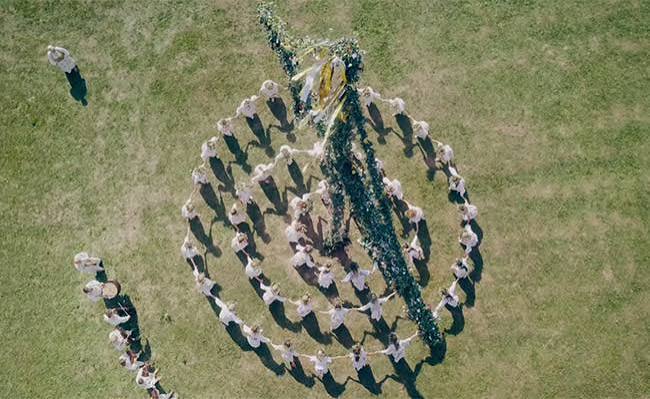 Midsommar is both disturbing & beautiful – HOTCHKA