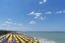 From residence casa di caccia, guests can visit the nearby tuscan towns and villages, such as the medieval town of volterra, 25 mi away. Residence Casa Di Caccia Marina Di Bibbona Offerte Speciali E Miglior Prezzo Garantito