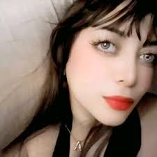 Analia Fernandez (@anitaferok2)