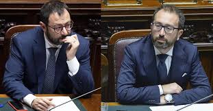 5stelle, annunciata riunione congiunta dei parlamentari. M5s Sceglie Il Capodelegazione Al Governo Ecco Chi Sta Con Patuanelli E Chi Con Bonafede Il Sole 24 Ore