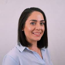 Jessica Klopp's Instagram, Twitter & Facebook