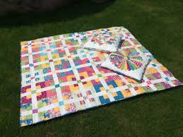 Zuerst schlagt ihr 4 luftmaschen an (1 luftmasche und 3 wendeluftmaschen). Patchwork Anleitungen Im Bernina Blog Kostenlose Blocke Und Tutorials