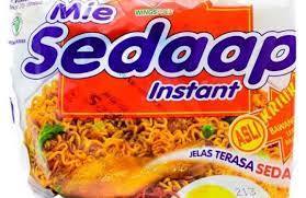 Untuk menunjang penjualan indomie, pt indofood membangun pabrik tepung terigu bernama bogasari. Harga Mie Sedap 1 Dus Terbaru Maret 2021 Hargabulanini Com