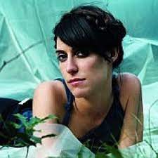 889,746 likes · 463 talking about this. Leslie Feist Im Interview Es Ist Die Freundschaft Die Die Musik Macht Planet Interview