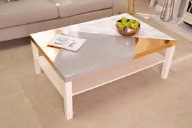 Retailing at just £8 you would be correct in thinking the lack coffee table must be made from some pretty economical materials. D C Fix Sticky Back Plastic Used To Create A Geo Pattern On An Ikea Coffee Table Dcfix Stickyb Table Basse Ikea Renovation De Table Basse Revetement Adhesif
