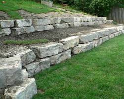 Retaining Wall Stones Chicago Agent Landscaping Retaining Walls Rock Retaining Wall Landscape Design