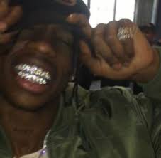 Pin By Beaa On Mcm Travis Scott Travis Scott Wallpapers Scott