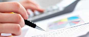 Avem cel mai mare deficit de cont curent, in conditiile in care majoritatea au contul curent al balantei de plati a inregistrat un deficit de 3,401 miliarde de euro, in primele cinci luni din 2019, in crestere cu 32,6% comparativ cu. Deficitul De Cont Curent S A Majorat Cu 87 La 5 3 Miliarde De Euro Saptamana Financiara