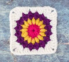 Next, we will learn, step by step, how to make a bobble stitch (3dc bobble). How To Crochet A Bobble Stitch Crochet 365 Knit Too
