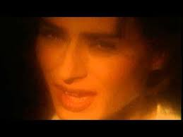 Yildiz Tilbe Delikanlim Official Video Youtube Muzik Yildiz Muzik Studyolari