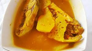 Lempah kuning bagi masyarakat bangka, umum digunakan sebagai lauk makan bersama nasi. Lempah Kuning Leher Ayam Dimanaja Com