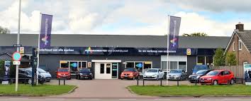 Autobedrijf van Dompzelaar | Vianen | AutoTrack