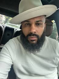 UK graduate looking to connect with other Wildcat fans in Atlanta