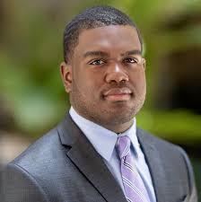 Dewayne Washington's Instagram, Twitter & Facebook