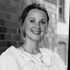 Our latest demonstration of Pixel powered AI went live in EE White City  Studio store today (and a few more locations yet to come!) 📱 Huge thank  you to all the teams