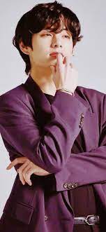 Dort sagte er dass lila die letzte farbe im regenbogen ist, und dass sie für ihn . Taehyung Purple Theme Wallpapers Tumbex