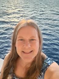 Christine Driskill's Instagram, Twitter & Facebook