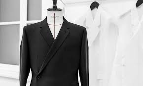 Hadirkan juri ternama dunia fashion dan modelling. 11 Fashion Brand Mewah Asal Prancis Yang Diidolakan Pencinta Mode Highlight Id