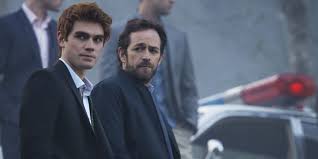 After snooping around for christmas gifts, veronica uncovers a major secret hiram has been keeping from her. Where To Watch Riverdale Season 2 Episode 9 Online Women Com