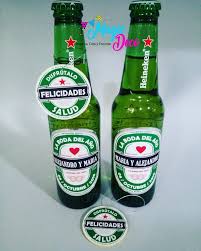 Personaliza tu propia jarra de cerveza con foto, imagen, logo o diseño. Pin En Botellas Personalizadas