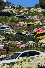 Downhill By Chaluntorn Preeyasombat 500px San Francisco Travel Lombard Street Places To Go