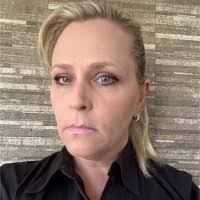 200+ perfis com “Steffens”