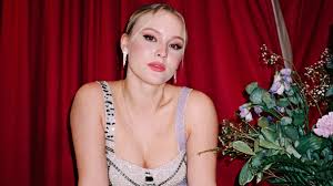 Zara larsson har en ny pojkvän, enligt uppgifter till nyheter24 heter han lamin holmén. Zara Larsson On London Lockdown And Staying Stimulated In 2020 Vogue