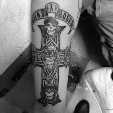 Gunsnroses imagination pendrawing slash tattoo tattoodesign traditionalart instagram tumblr. 40 Guns And Roses Tattoo Designs For Men Hard Rock Band Ink Ideas