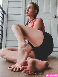 Oliviajo Onlyfans nude leak 323 - Intriguing figure