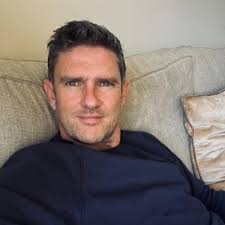 Dan Henshaw (@danhenshaw1977)