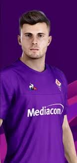 Born 3 january 1998) is an italian professional footballer who plays as a striker for la liga club valencia, on loan from wolverhampton wanderers. Patrick Cutrone Pro Evolution Soccer Wiki Neoseeker