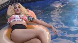 Notícias, cobertura de shows, fotos e vídeos exclusivos. People Are Loving This Drag Queen Who Has Become The Voice Of The Resistance Against Brazil S Donald Trump