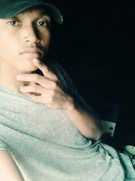 Atolotra ho anao izay nisaraka tamin olotiana...Mahereza(..)  Azafady,mialatsiny(...) Ndeh ho avalitsika reo fahiny. Fa toa fitia  kilalao, Ny ahy(...)sy ny anao.. Tsy anjara koa angamba mantsy e!! Matoa  misy zao fisarahan tsik