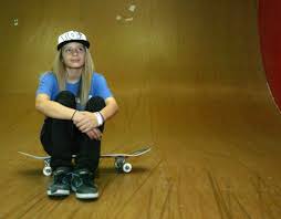Smith finished 1st at the 2015 girls combi pool classic. Alana Smith Eastvalleytribune Com