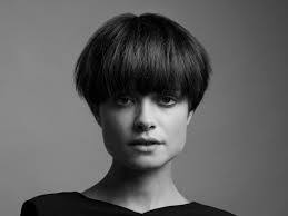 Sally Messenger's Instagram, Twitter & Facebook