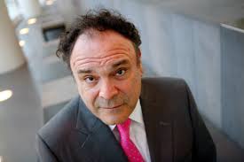 CBS exec and writer Gil Schwartz, a.k.a. Stanley Bing, dies