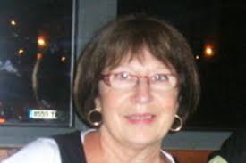 Catherine LARSON (MASURIER), 74 ans (SOTTEVILLE LES ROUEN, ROUEN)