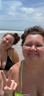 ain't no way heaven needed my mom and dad more than i did…..🥺