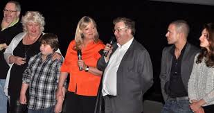 Смотрите примеры перевода mince alors! Datei Mince Alors 2 Jpg Wikipedia