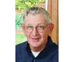 Robert Ekberg's Instagram, Twitter & Facebook