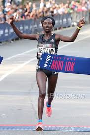 C'est le sixième et dernier des world marathon majors à avoir lieu en 2017. Mary Keitany Gewinnt In New York Und Gibt Startzusage Fur Marathon
