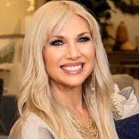 Pamela Kellogg's Instagram, Twitter & Facebook