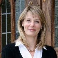 Anna Carney's Instagram, Twitter & Facebook