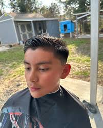 Made sure that boy going out the states with a clean fade got him looking  like Tommy Fury. Man I'm going to miss cutting his hair my dad as well wish  them